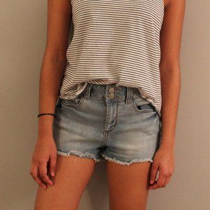 🌞MUDD🌞 Light-wash Distressed Denim Shorts